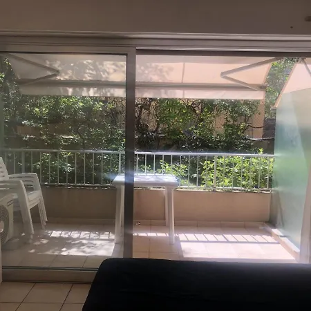 Climatise 2/3 Pers, Proche & Centre-ville, Wifi Gratuit, Parking & Linge En Option - Fr-1-466a-44 Apartment