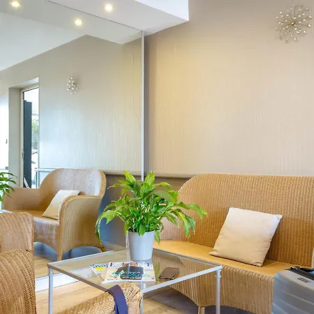 Climatisé 2/3 Pers, Proche Plage&centre-ville, Wifi Gratuit, Parking&linge En Option - Fr-1-466a-44 Apartamento Saint-Raphaël